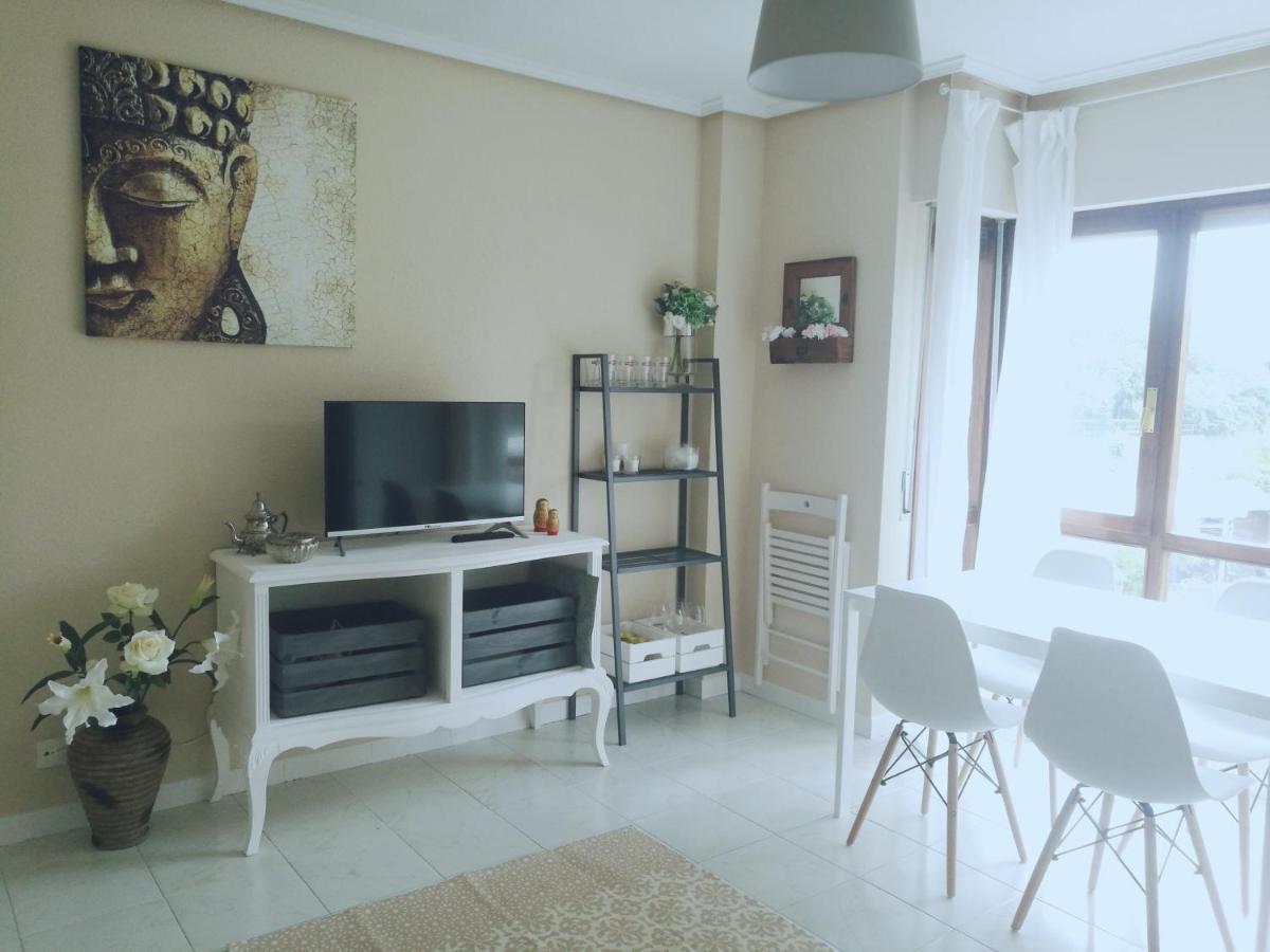 Apartamento A Cuatro Minutos Caminando De La Playa Ноха Экстерьер фото